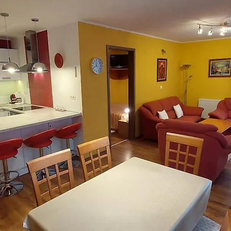 Viola Mediteran Apartament Siófok